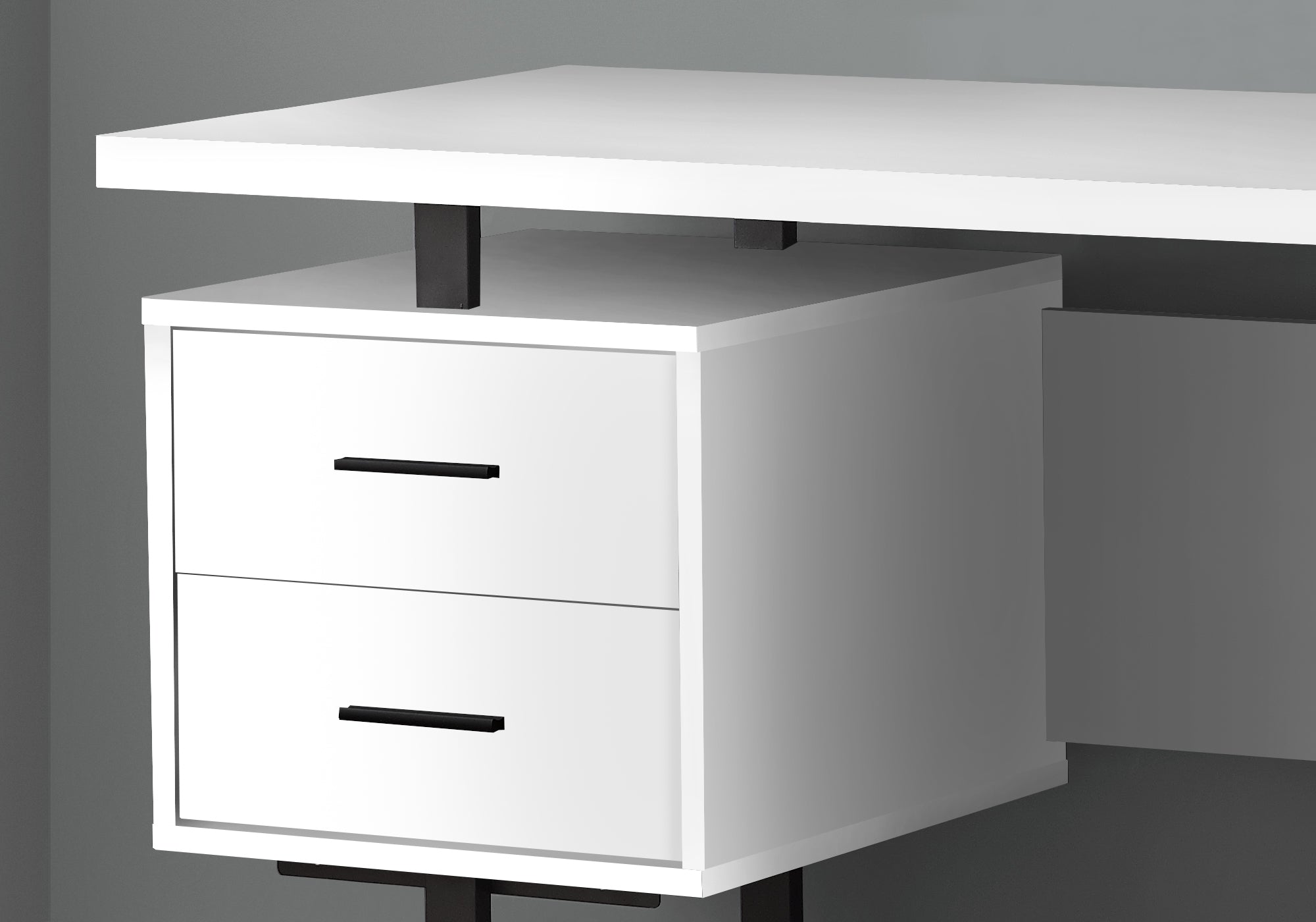 I 7631 - COMPUTER DESK - 60"L / WHITE / BLACK METAL